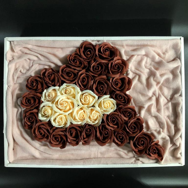 Tablou inima din trandafiri SAPUN